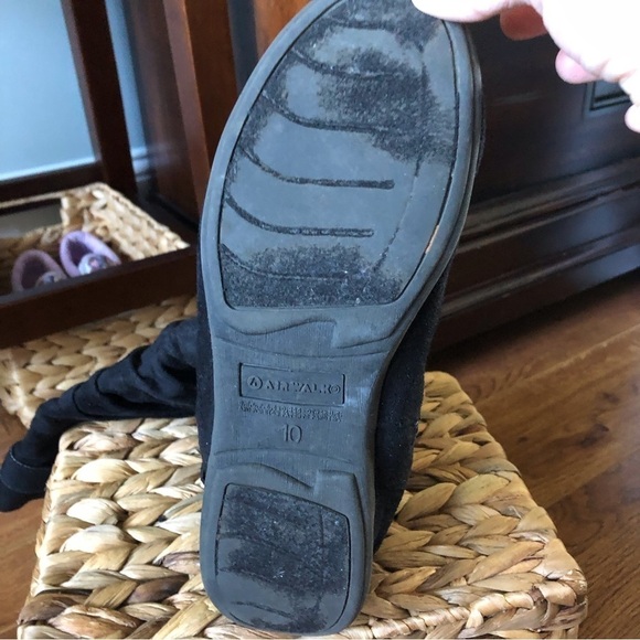 Airwalk black faux suede side zip knee high boots in size 10 - Picture 5 of 7